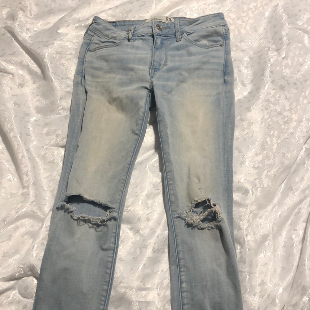 A&F light wash skinny jeans
